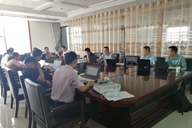 陜西清水銀泉2x6萬噸三聚氰胺/年項目晉華爐工藝包審查